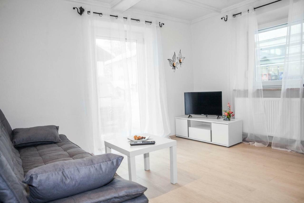 Ferienhaus Butterfly Garmisch-Partenkirchen Ngoại thất bức ảnh