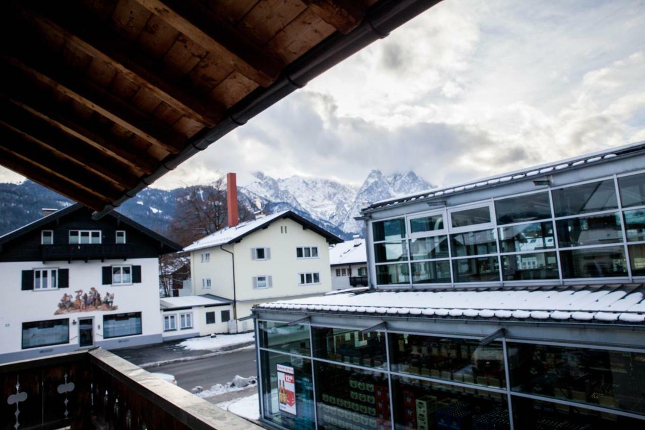 Ferienhaus Butterfly Garmisch-Partenkirchen Ngoại thất bức ảnh